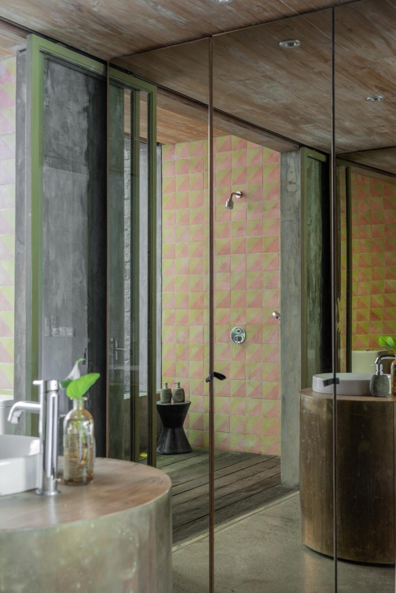 Chameleon Villa Bali Selemadeg Eksteriør billede
